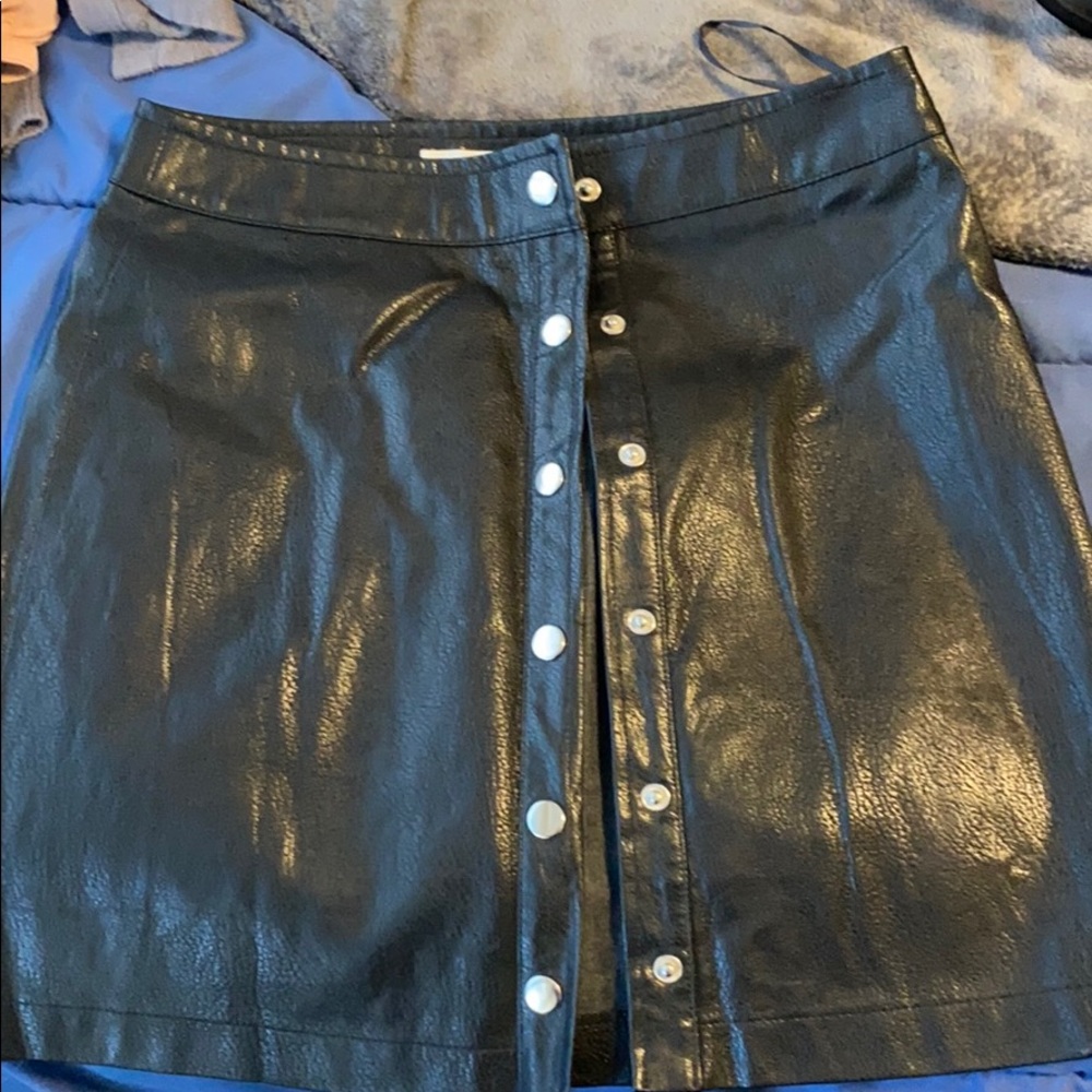 Leather skirt